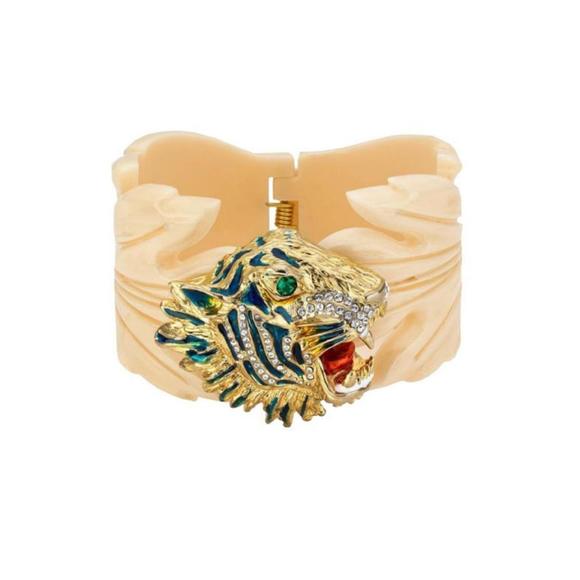 Gucci - Rajah Resin Leaf Bracelet - Picture 1 of 4